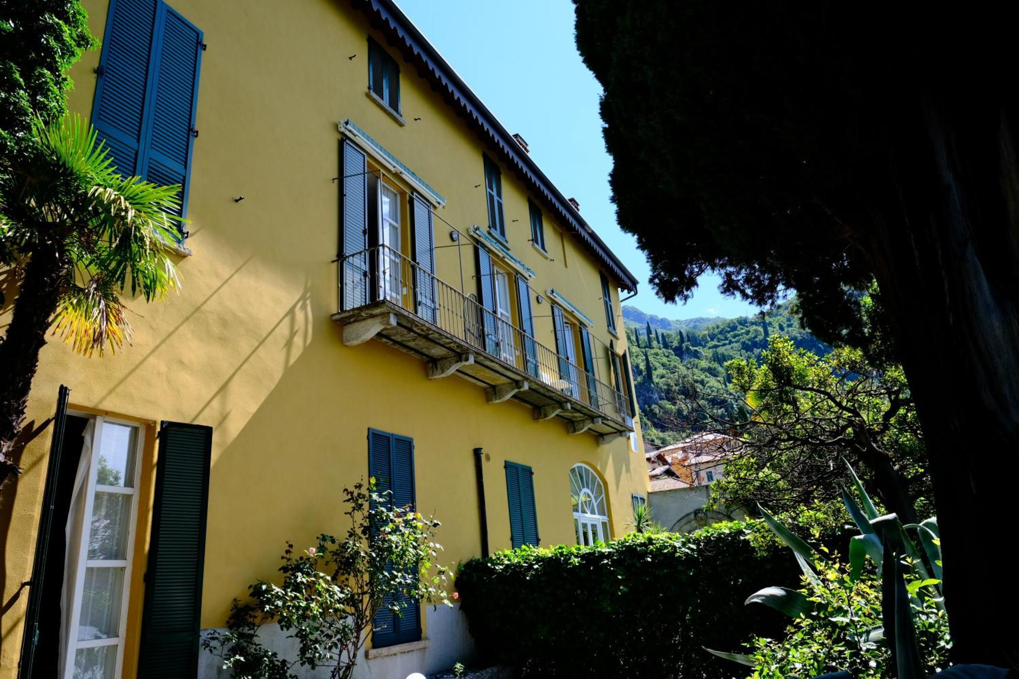 La Casa Di Anna Lägenhet Varenna Exteriör bild