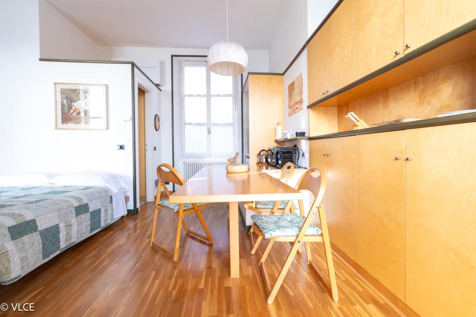 La Casa Di Anna Lägenhet Varenna Exteriör bild
