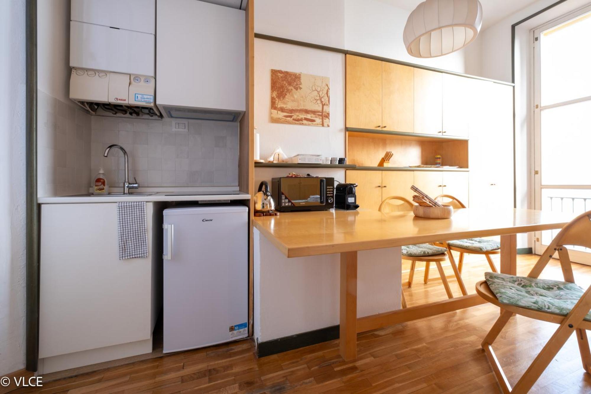 La Casa Di Anna Lägenhet Varenna Exteriör bild
